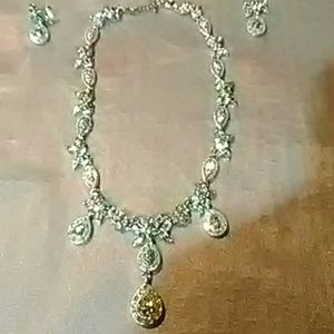 Ladies necklaces with earrings